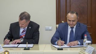 ՀՀ քննչական կոմիտեն և ԱՄՆ արդարադատության դեպարտամենտի թմրամիջոցների դեմ պայքարի վարչությունը համագործակցության հուշագիր են ստորագրել (լուսանկարներ)